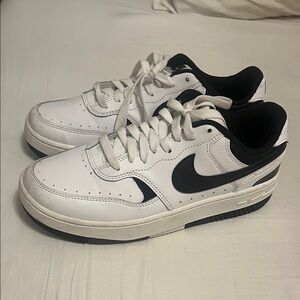 Nike Black and White Athletic Shoes